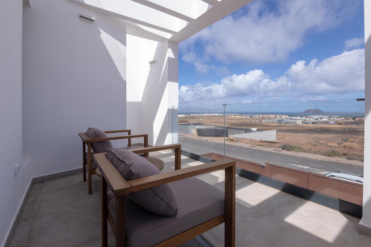 Villa Yolo Luxe Sur Private Pool Corralejo By Holidays Home Esterno foto